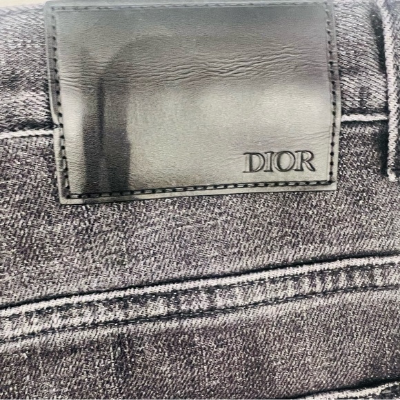 Dior Long Slim-Fit Jeans
Gray Cotton Denim - Picture 9 of 16